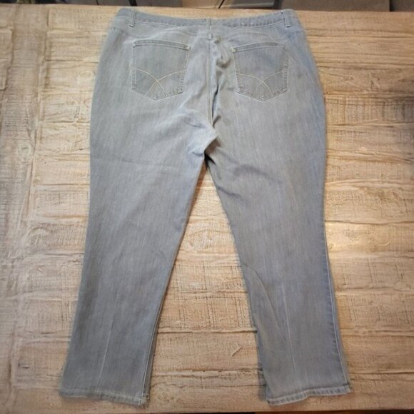 Tommy Hilfiger Womens Size 22R Gray Mid Rise Skinny Denim Jeans Distressed - Picture 10 of 12